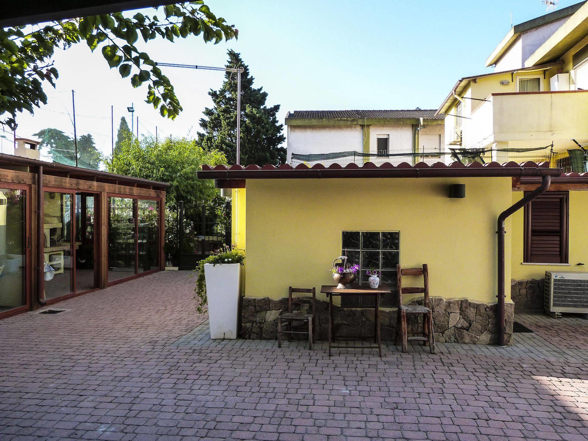 לינה וארוחת בוקר Quartu SantʼElena Bramasole מראה חיצוני תמונה